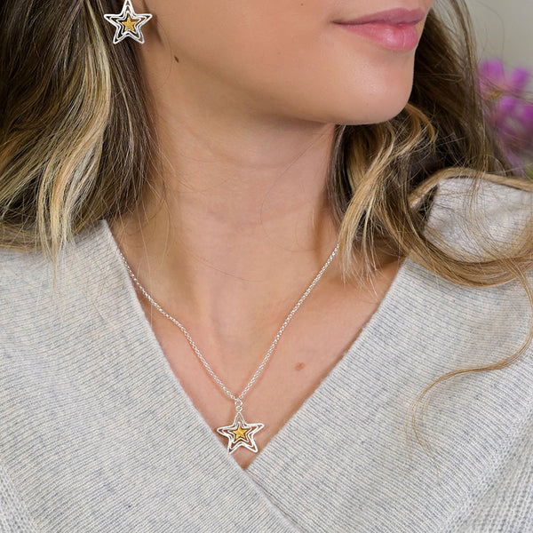 Silver Plated Wire Star Pendant Necklace