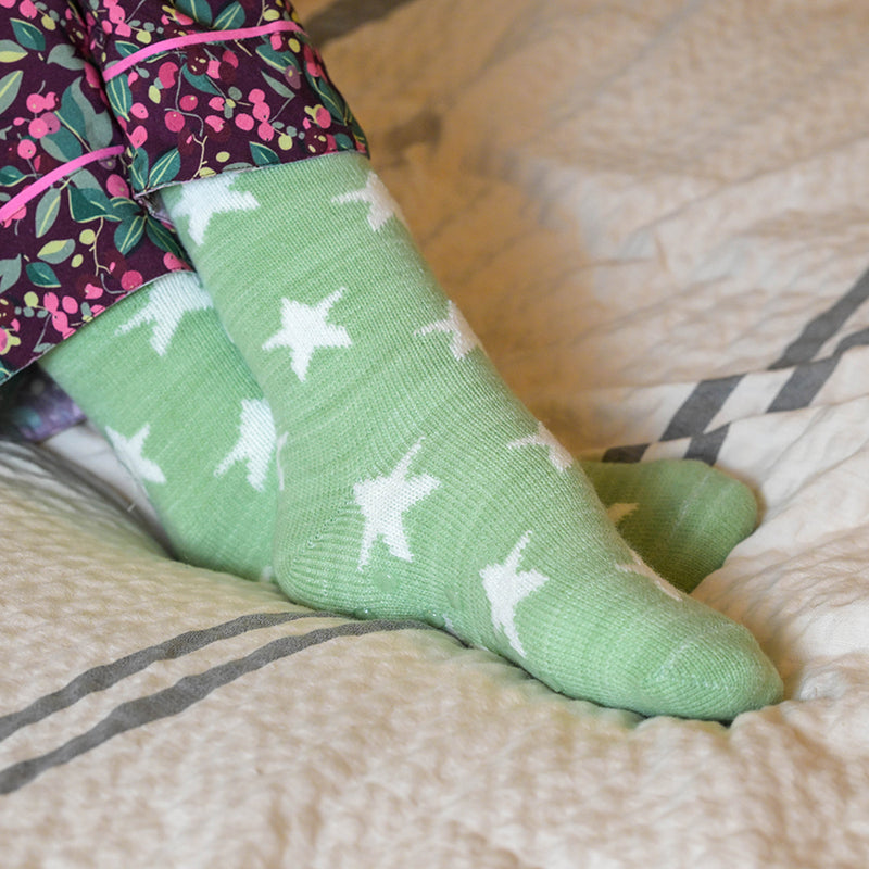Raspberry Red/Green Star Cosy Socks - 2 Pack