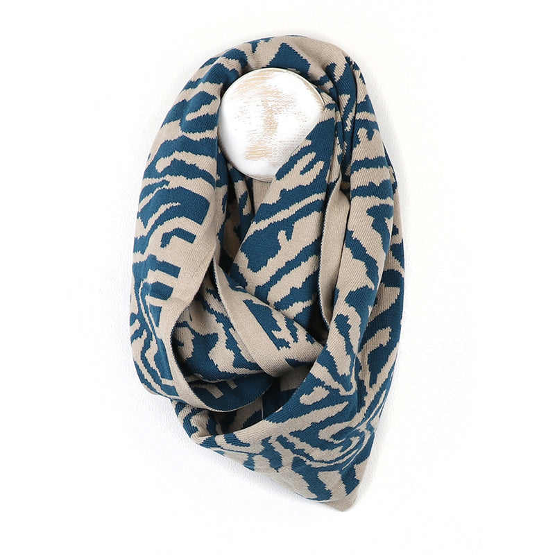 Oatmeal/Bright Blue Animal Stripe Snood