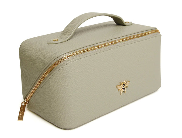 Pistachio Train Case - Medium