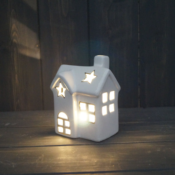 Light Up House Decoration With Star Cut Out Roof