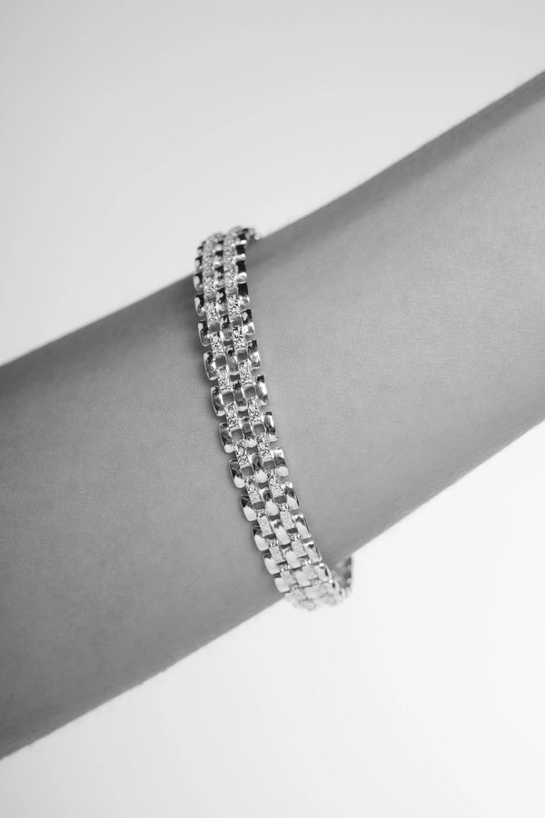 Form Bangle - Silver