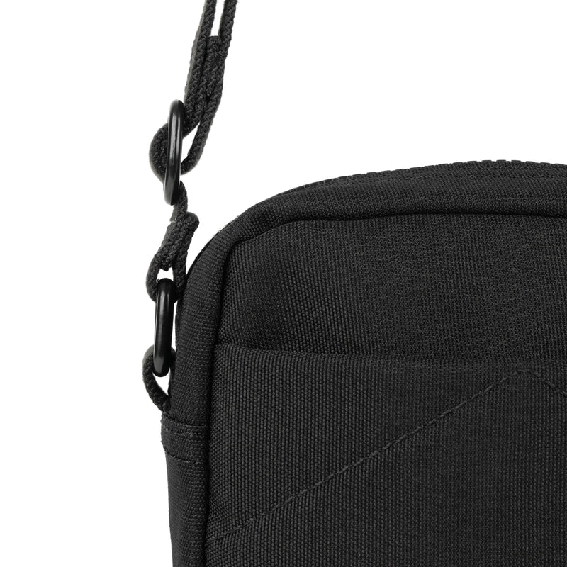 Bond Chunky Pocket Crossbody - All Black