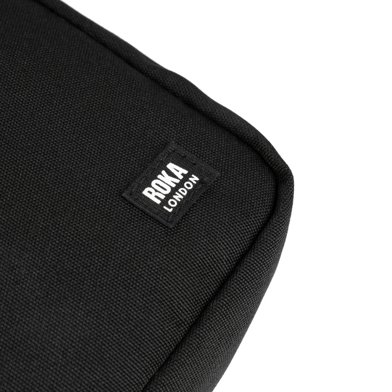 Bond Chunky Pocket Crossbody - All Black