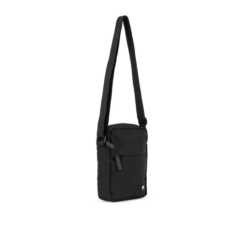 Bond Chunky Pocket Crossbody - All Black