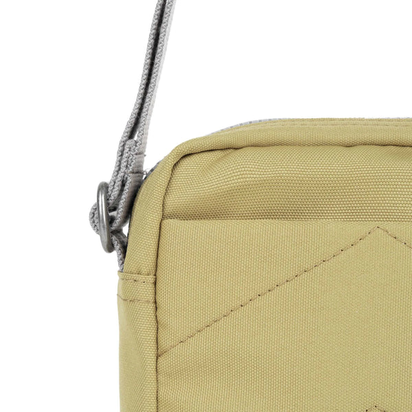 Bond Chunky Pocket Crossbody - Khaki