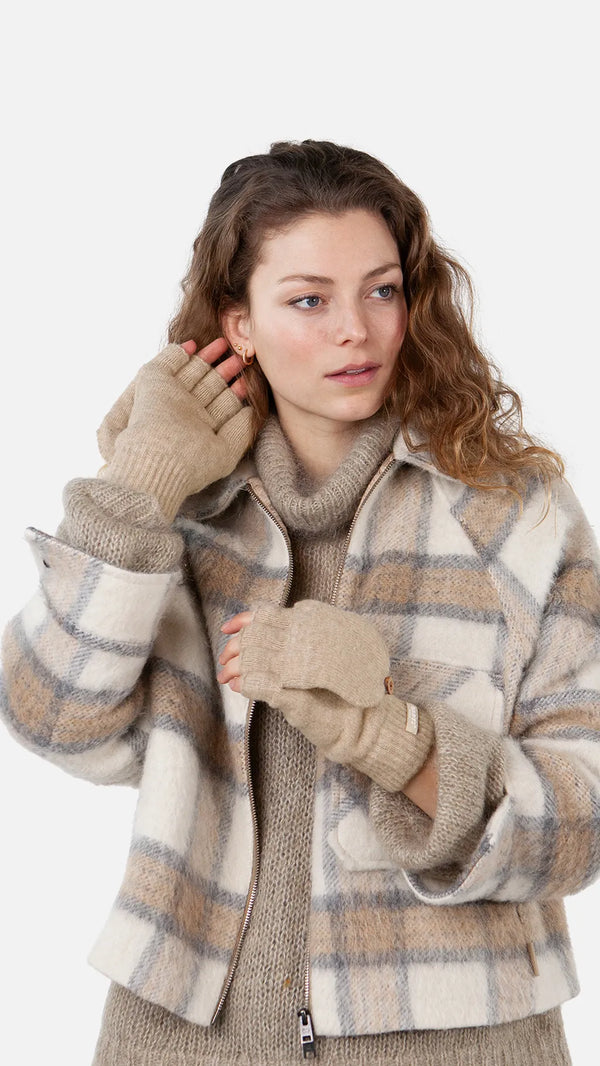 Kirinda Bumgloves - Light Brown