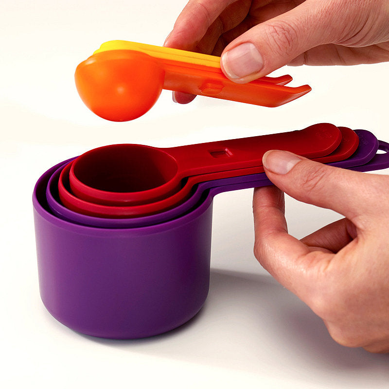 8 Nesting Measuring Cups and Spoons Set