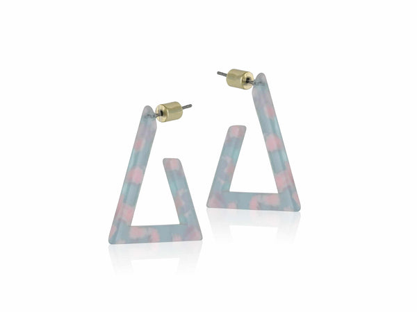 Fausta Triangle Resin Earrings In Grey & Pink