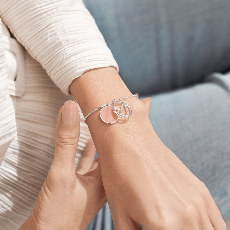 Perla Pink Mother Of Pearl Silver Heart Bracelet