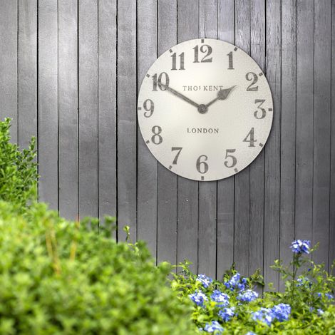 20" Arabic Outdoor Clock - Crackle
