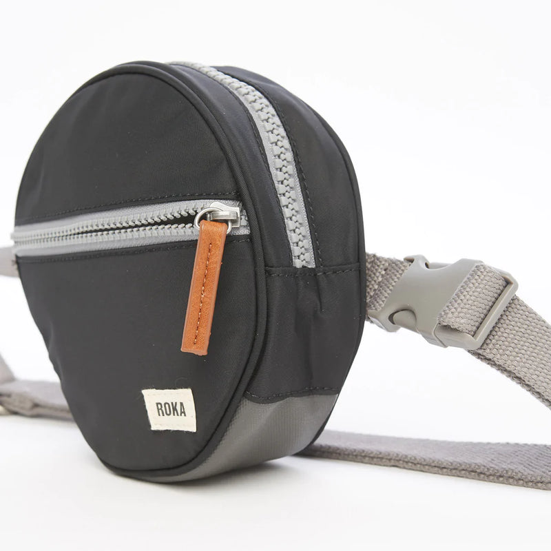 Paddington D Sustainable Hip Bag - Black